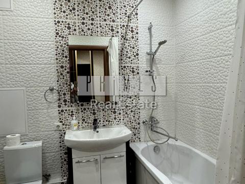 квартира за адресою Регенераторна вул., 4 к7