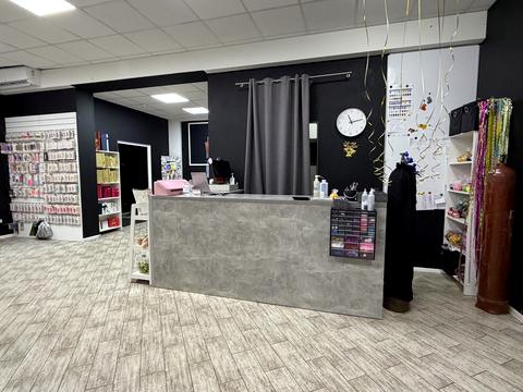 коммерческая по адресу Полтавская ул., 10