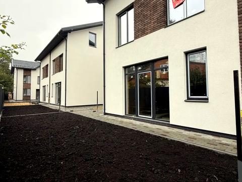 дом по адресу 8 Березня ул.