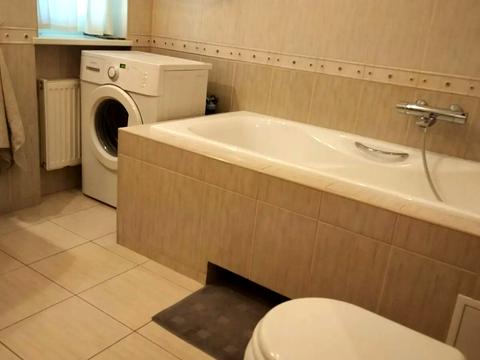 дом по адресу Александровская ул.