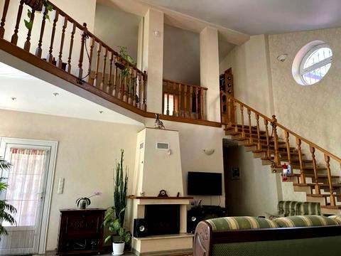 дом по адресу Александровская ул.