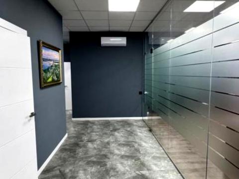 комерційна за адресою Жилянська вул., 68