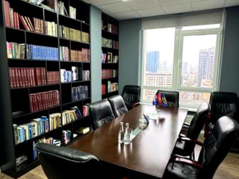 комерційна за адресою Жилянська вул., 68