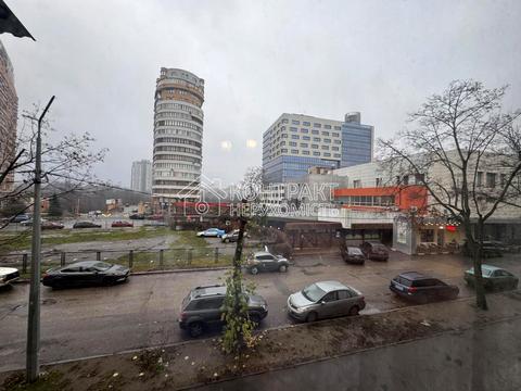 квартира за адресою Отакара Яроша вул., 27