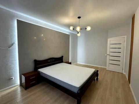 квартира за адресою Височана вул., 18