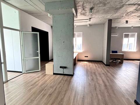 коммерческая по адресу Трускавецкая ул., 4-Б