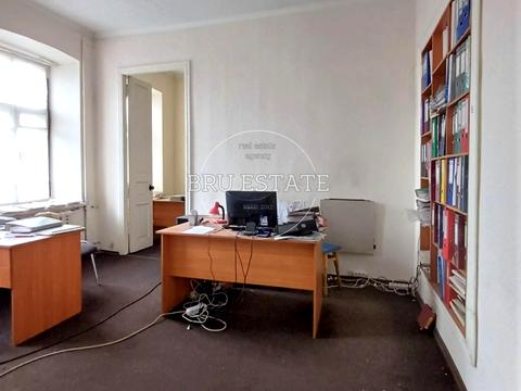 комерційна за адресою Юрківська вул., 37