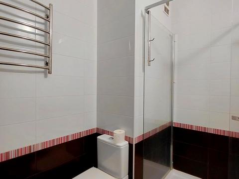 квартира за адресою Богатирська вул., 6-А