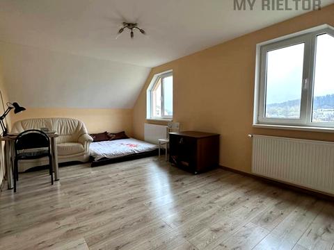 дом по адресу Виноградівська, 40