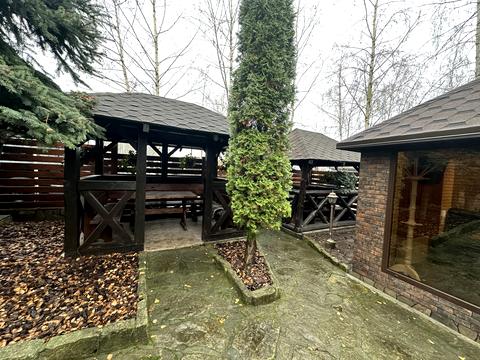 комерційна за адресою Чернишевського, 36