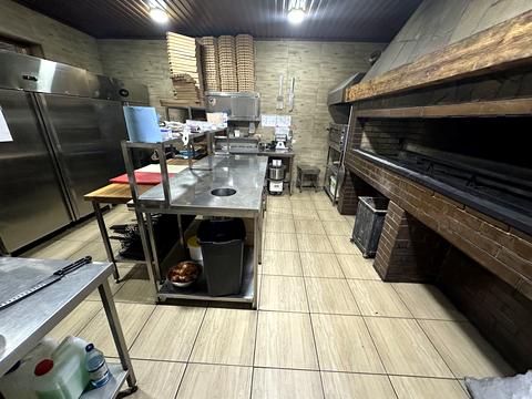 комерційна за адресою Чернишевського, 36