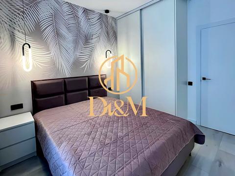 квартира за адресою Салютна вул., 1