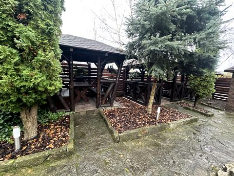 комерційна за адресою Чернишевського, 36