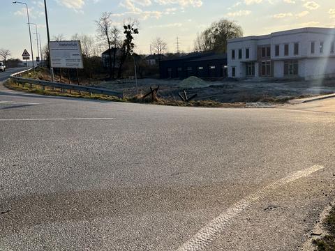 комерційна за адресою Шептицьких вул., 65