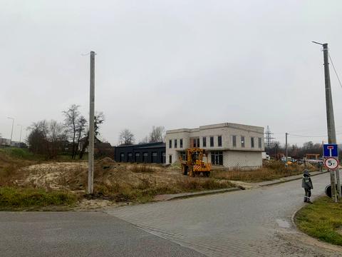 комерційна за адресою Шептицьких вул., 65