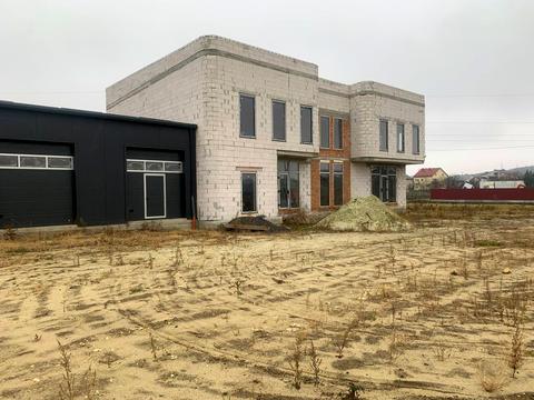 комерційна за адресою Шептицьких вул., 65