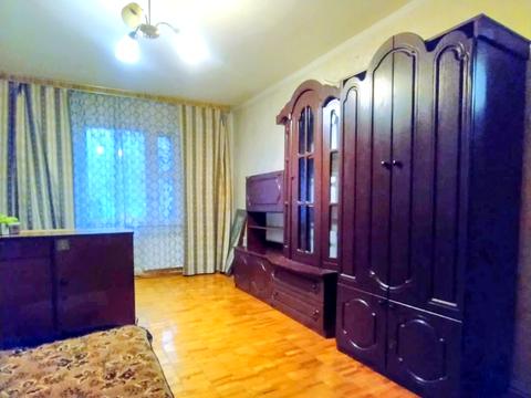 квартира за адресою В'ячеслава Чорновола вул., 8