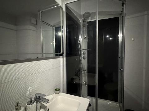 квартира за адресою Академіка Сахарова вул., 9