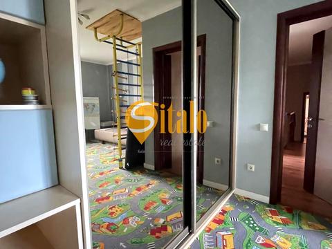 будинок за адресою Фестивальна