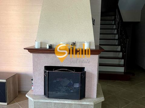 будинок за адресою Фестивальна