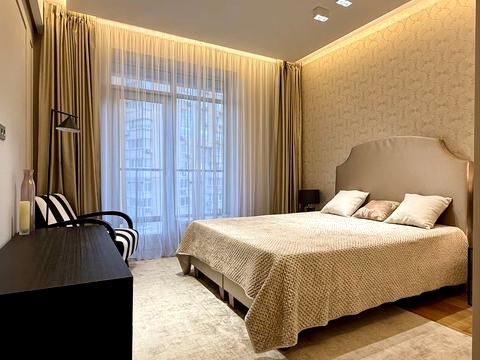 квартира по адресу Раисы Окипной ул., 18