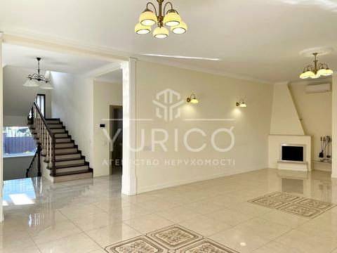 будинок за адресою Михайла Ялового пров. (Толбухіна)