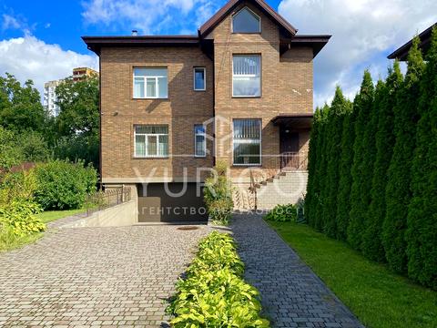 будинок за адресою Михайла Ялового пров. (Толбухіна)