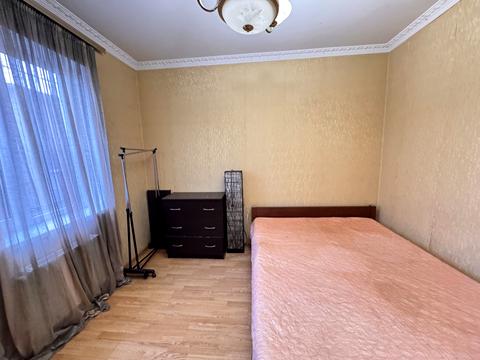 будинок за адресою Продольна, 69