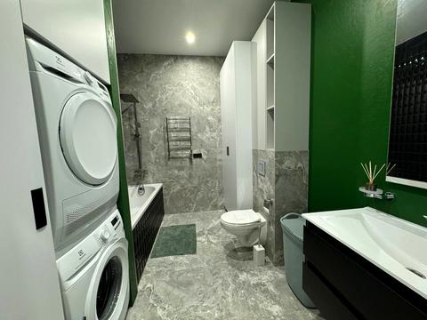 квартира за адресою Євгена Коновальця вул., 37-А