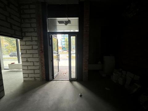 комерційна за адресою Віктора Некрасова вул. (Північно-Сирецька), 10