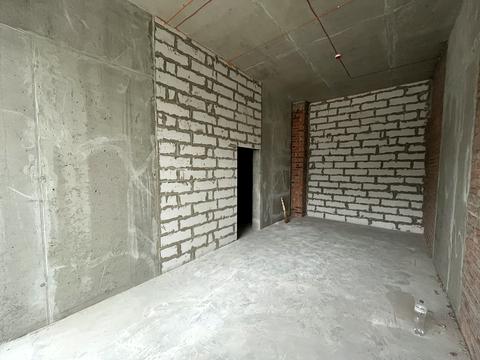 комерційна за адресою Віктора Некрасова вул. (Північно-Сирецька), 10