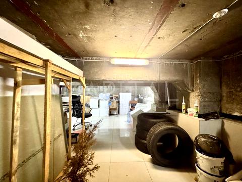 коммерческая по адресу Жилянская ул., 72