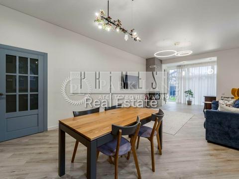 дом по адресу Згуровская ул.