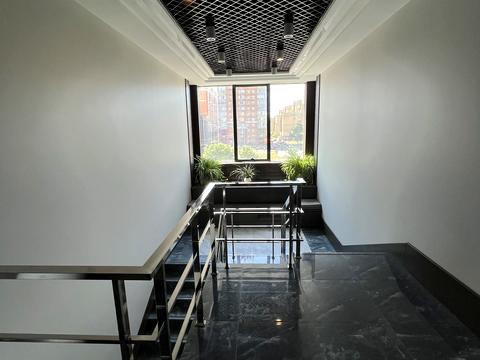 комерційна за адресою Оболонський просп., 26