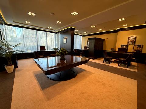 комерційна за адресою Оболонський просп., 26