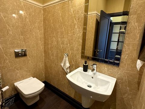 комерційна за адресою Оболонський просп., 26