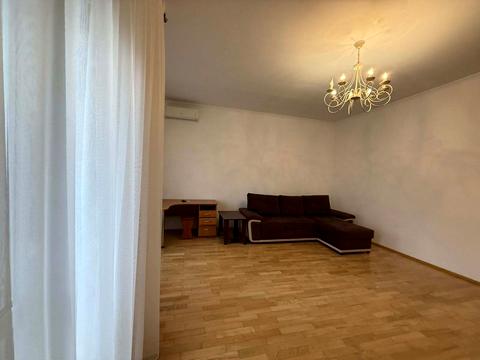 квартира за адресою Тараса Бобанича "Хаммера" вул., 4