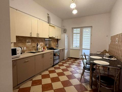 квартира за адресою Тараса Бобанича "Хаммера" вул., 4