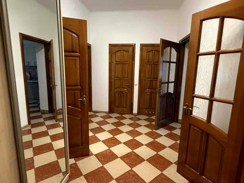 квартира за адресою Тараса Бобанича "Хаммера" вул., 4