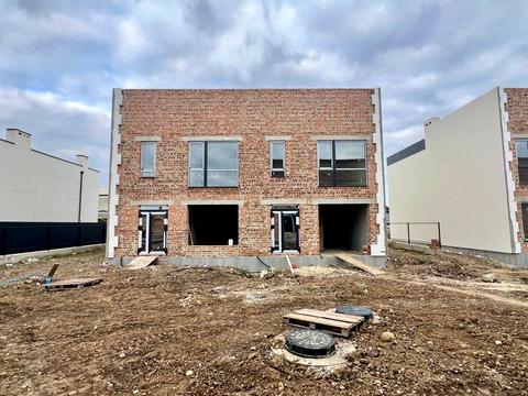 дом по адресу Парафіяльна