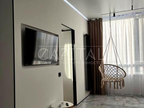 квартира за адресою Салютна вул., 2-Б