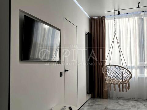 квартира за адресою Салютна вул., 2-Б