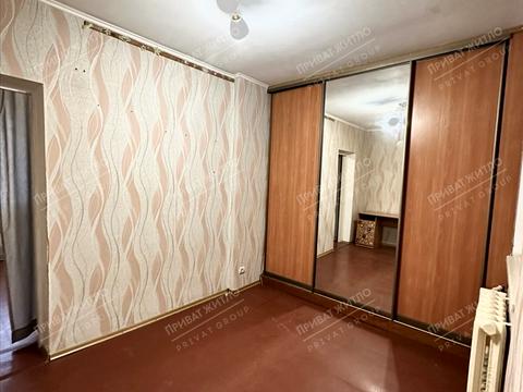 квартира за адресою центральна, 12