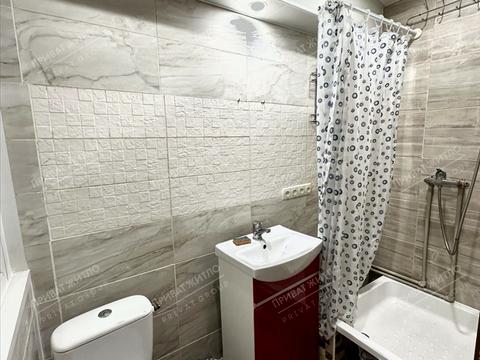 квартира за адресою центральна, 12