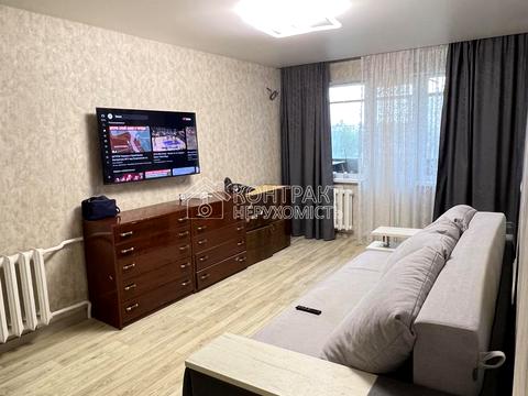 квартира за адресою Байрона просп., 167