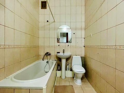 квартира за адресою Тополина вул., 16