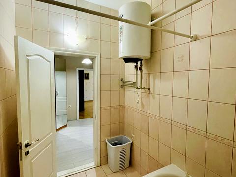 квартира за адресою Тополина вул., 16