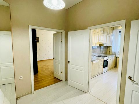 квартира за адресою Тополина вул., 16