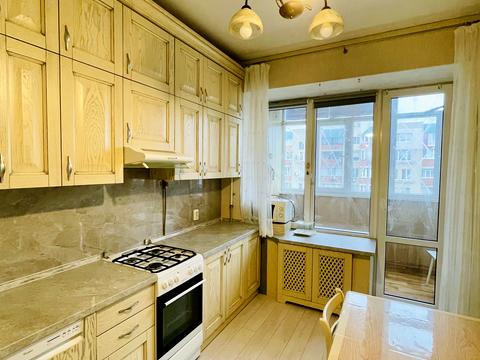 квартира за адресою Тополина вул., 16