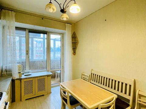 квартира за адресою Тополина вул., 16